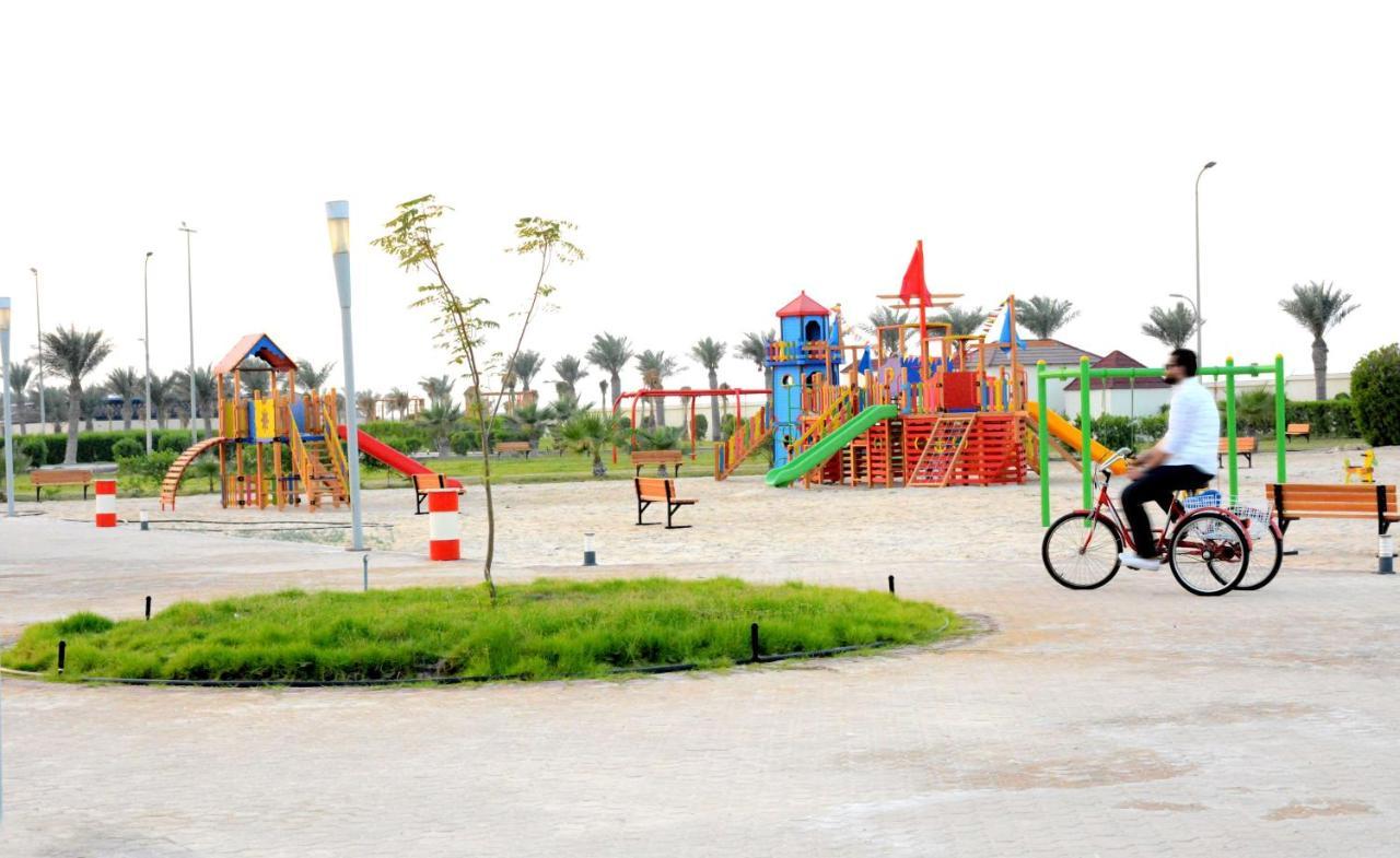 Radisson Blu Resort, Al Khobar Half Moon Bay Dış mekan fotoğraf Al-Shaab Park