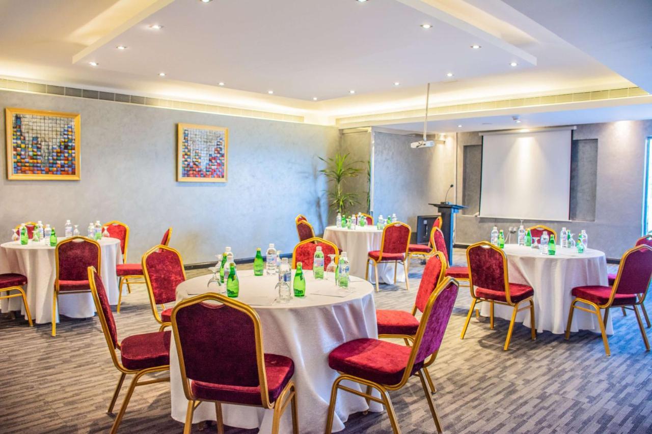 Radisson Blu Resort, Al Khobar Half Moon Bay Dış mekan fotoğraf Meeting room
