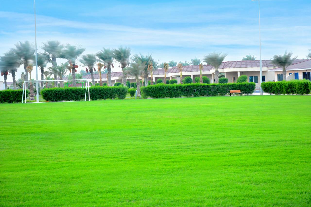 Radisson Blu Resort, Al Khobar Half Moon Bay Dış mekan fotoğraf Al-Ahly Club