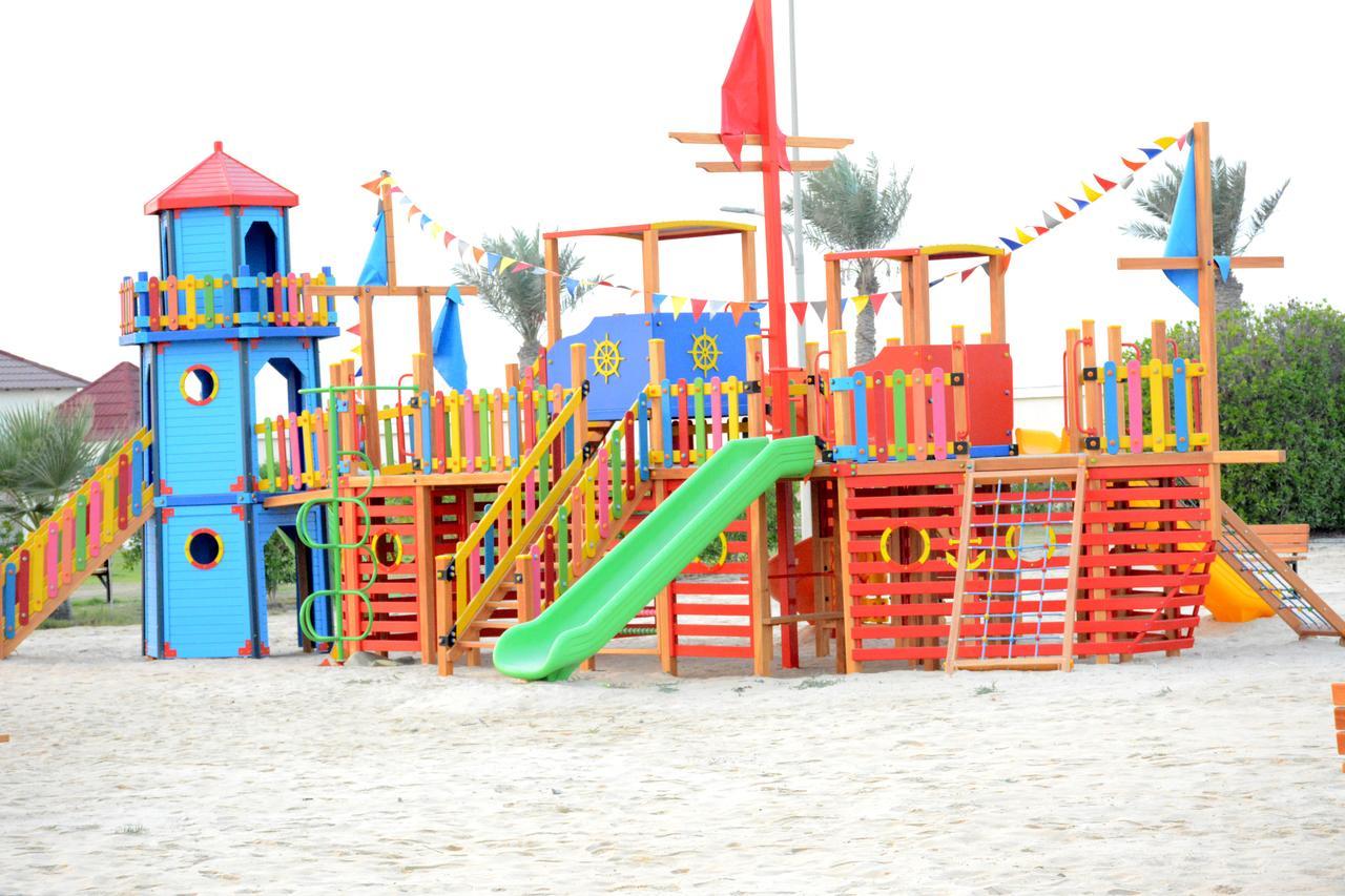 Radisson Blu Resort, Al Khobar Half Moon Bay Dış mekan fotoğraf Playground in Al-Qusaib, Kuwait