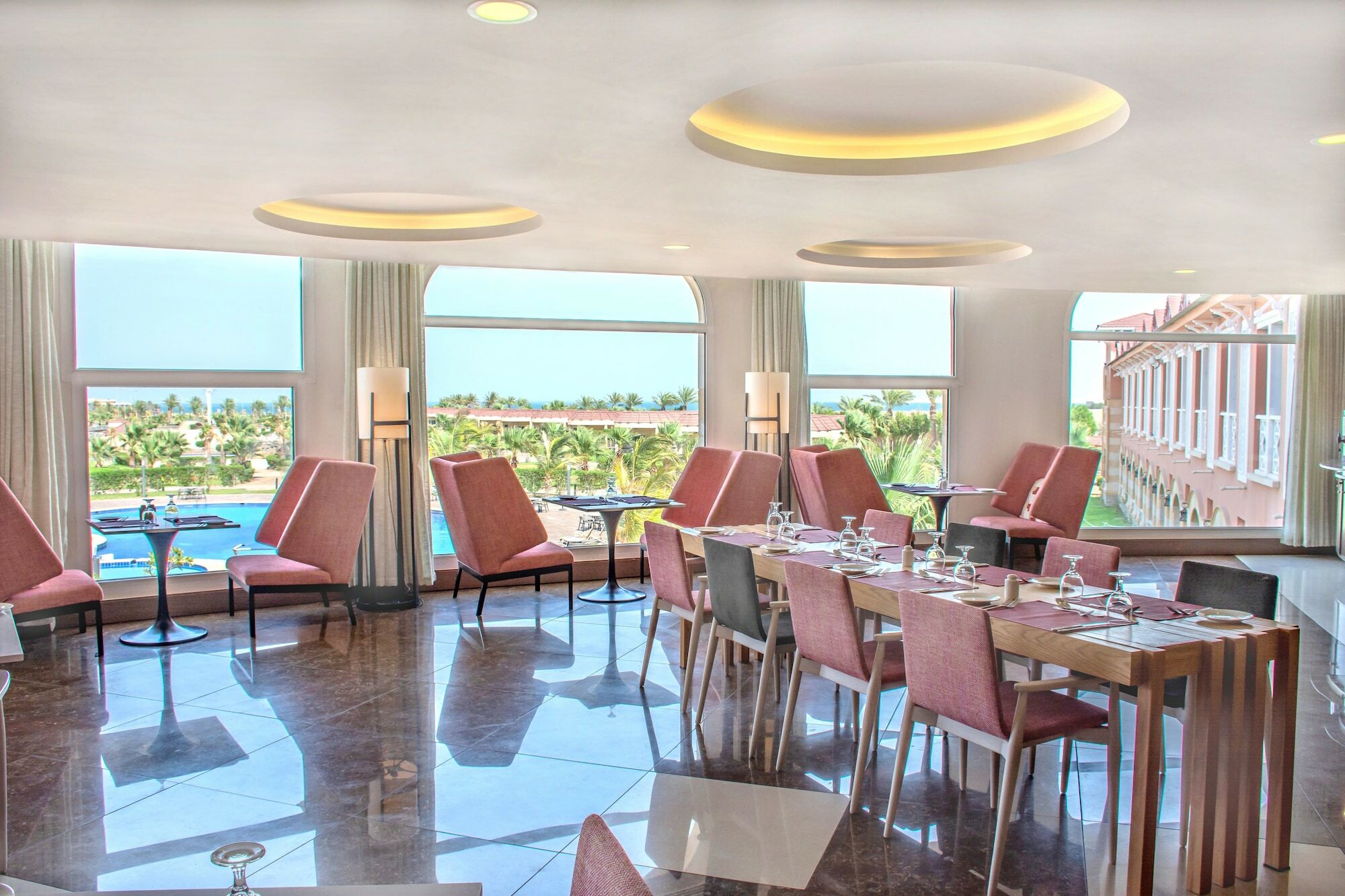 Radisson Blu Resort, Al Khobar Half Moon Bay Dış mekan fotoğraf The restaurant